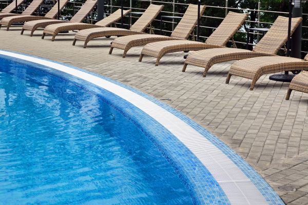 Cost of Poolside Hardscaping in Noblesville